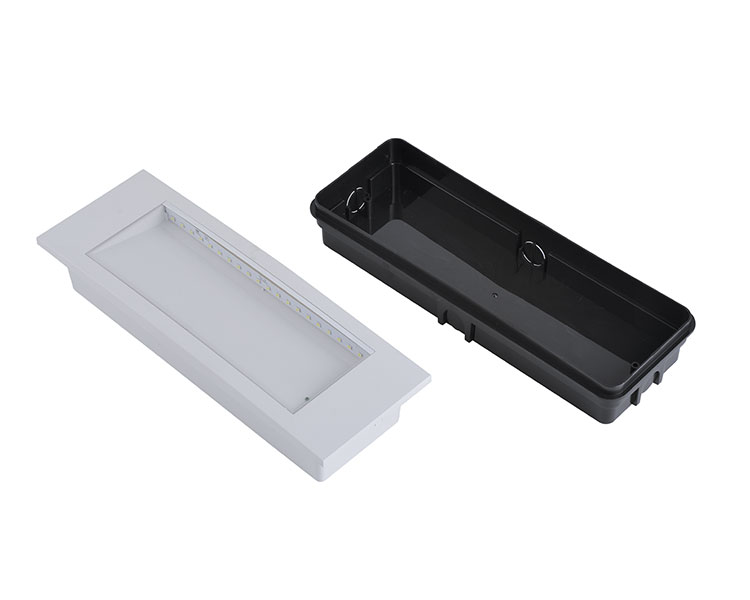 LE511AD LIGHTER EFFUSER POLICARBONATO CONDAMENTE LUCE DI EMERGENZA
