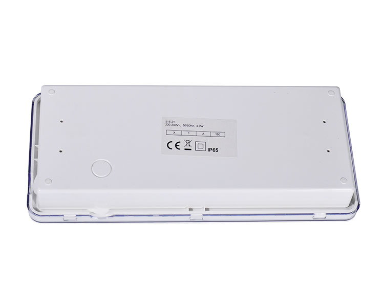 LE515-21 Luminaire impermeabile a poligicarbonato LE515
