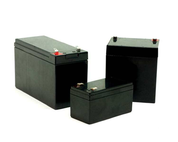 Batterie di piombo per il riciclaggio
